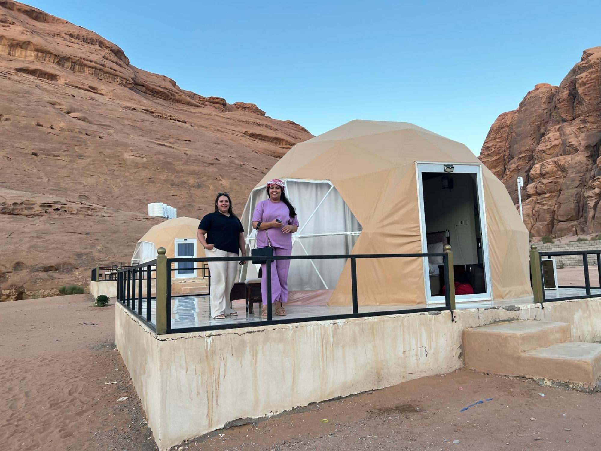 Wadi Rum Rose Luxury Camp Екстер'єр фото