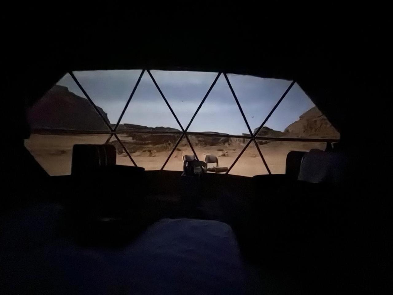 Wadi Rum Rose Luxury Camp Екстер'єр фото