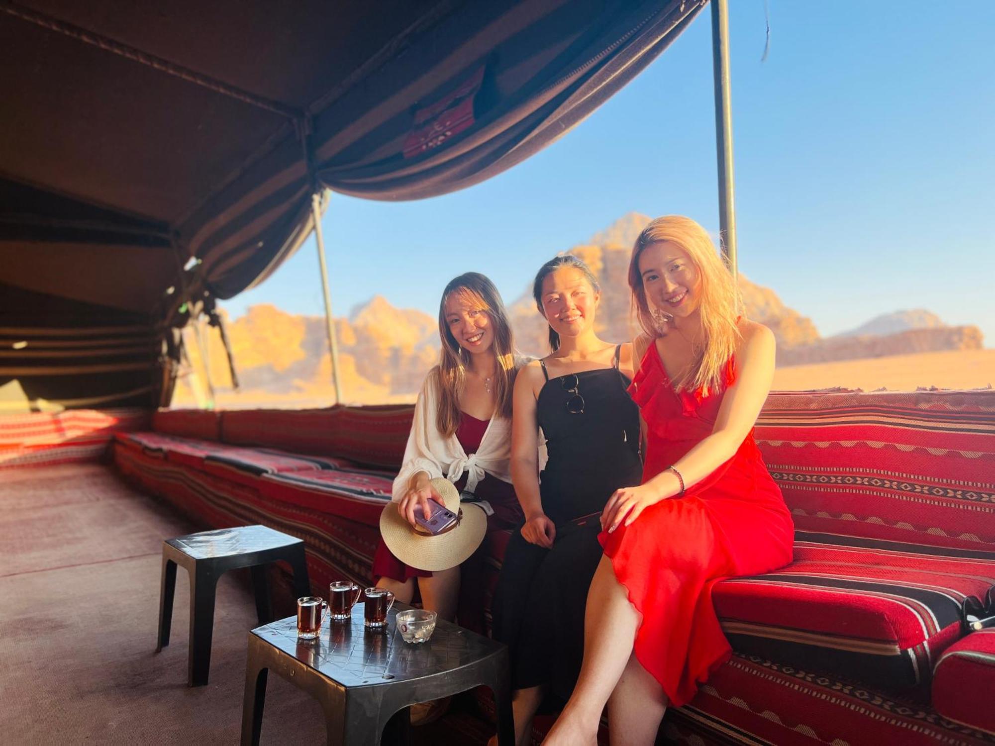 Wadi Rum Rose Luxury Camp Екстер'єр фото