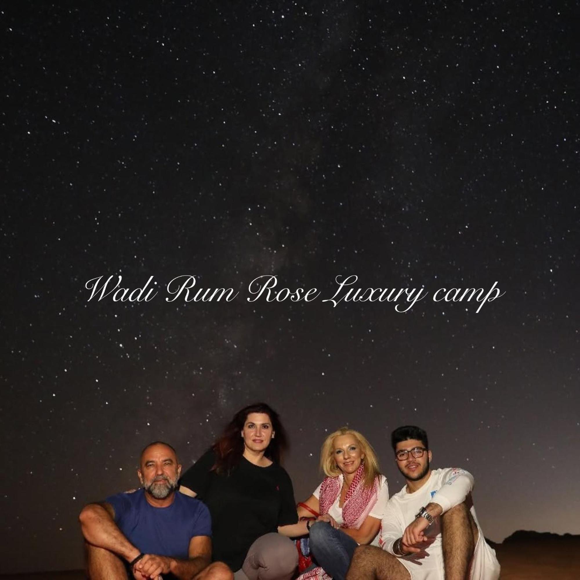 Wadi Rum Rose Luxury Camp Екстер'єр фото